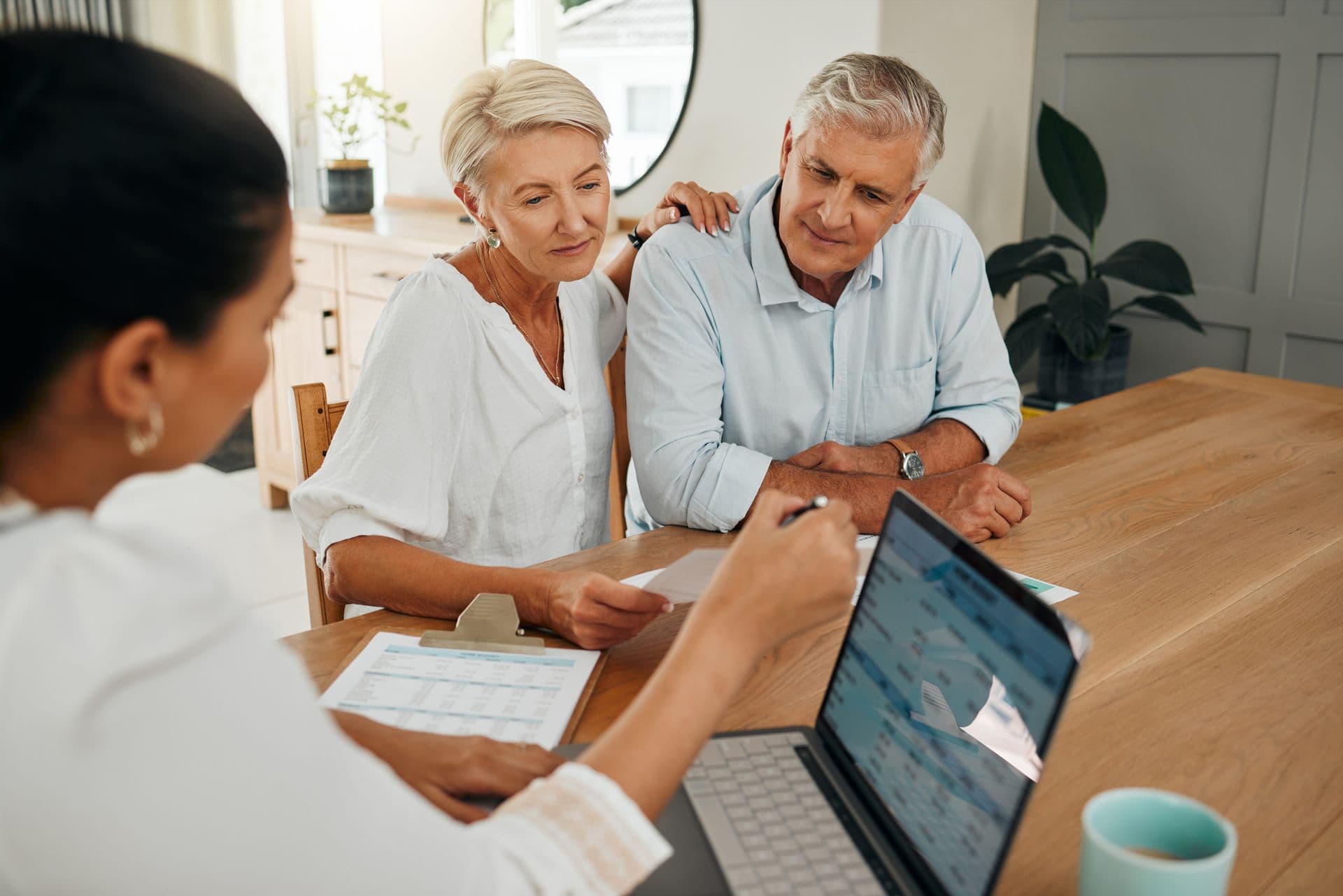 Why a Retirement Planning Agent Is Essential for Individuals